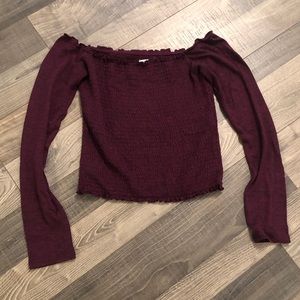 Off the shoulder long sleeve top